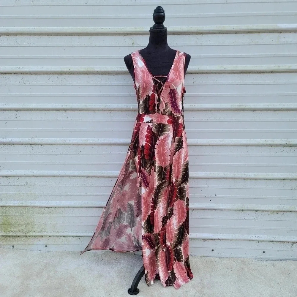 NWT IRIS Feather Print Sleveless MAXI DRESS Two SLITs Jersey Stretch sz M
